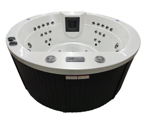 Jak przygotować ogród na instalację jacuzzi?